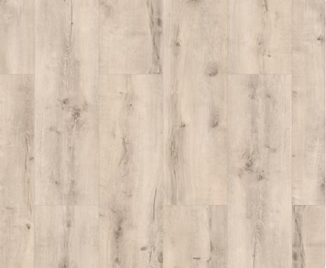 Suelo de madera clara con vetas suaves y un acabado mate.